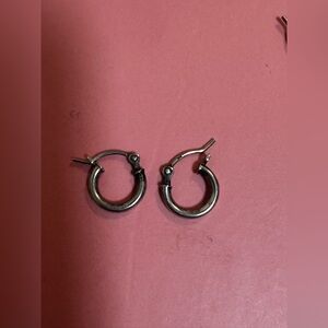 Vintage Silver hugger Hoop Earrings